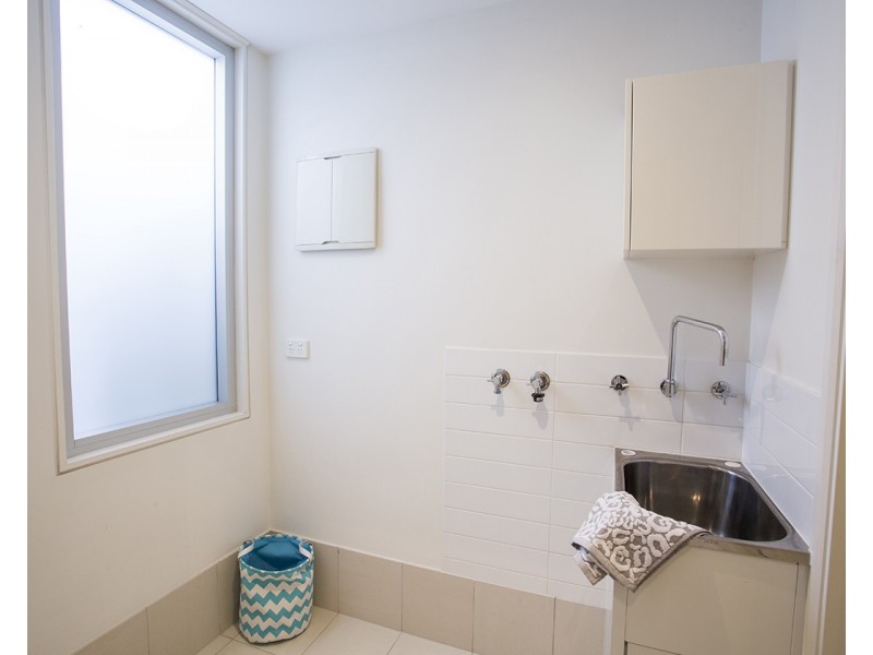 16 Yao Cove, New Port SA 5015