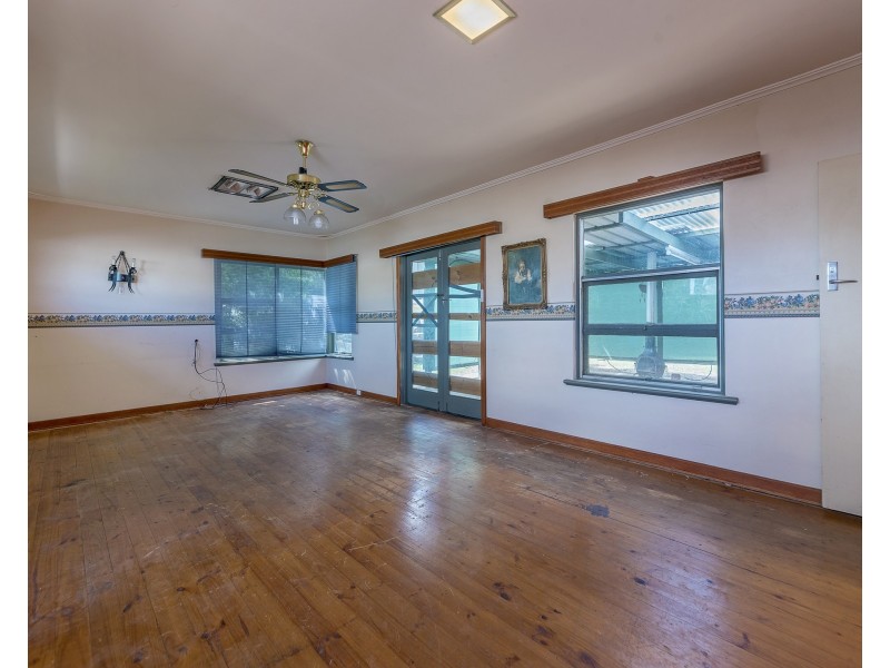 27 Yeelanna Avenue, Seaview Downs SA 5049