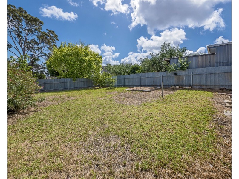 27 Yeelanna Avenue, Seaview Downs SA 5049