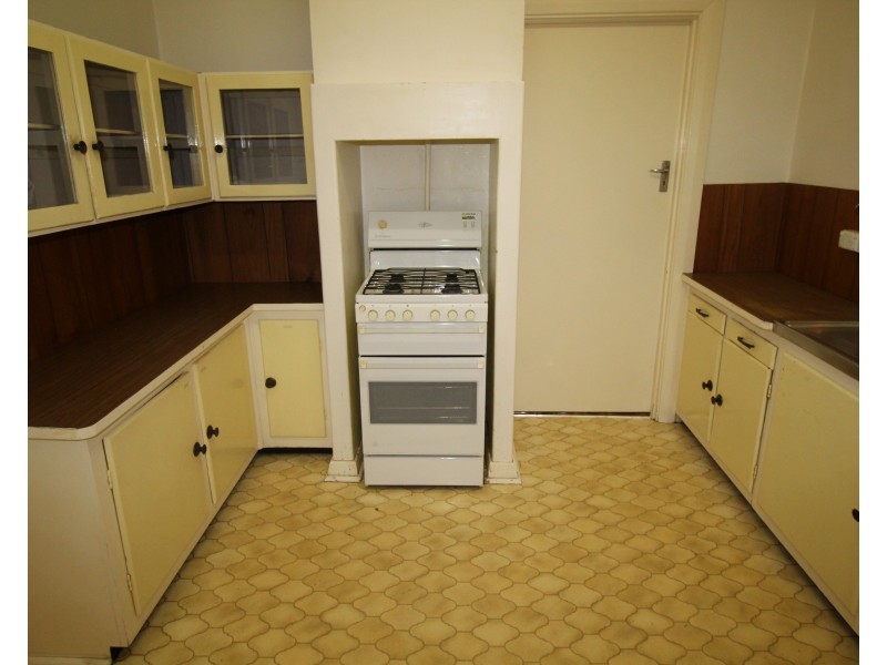 17 Mathias Avenue, Cumberland Park SA 5041