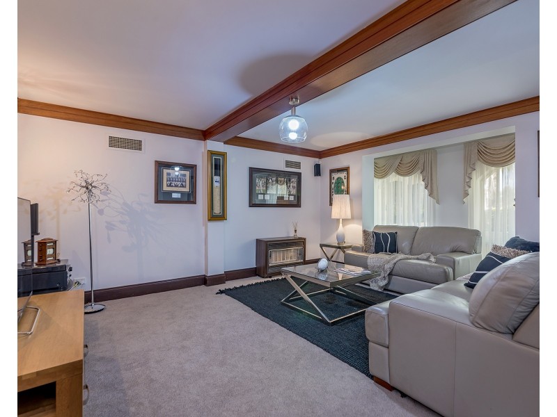 32 Immanuel Drive, Greenwith SA 5125