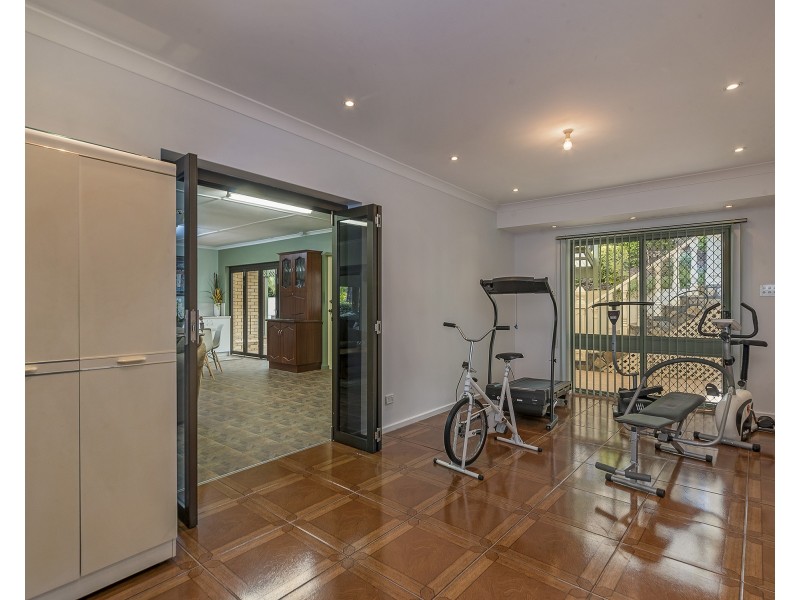 32 Immanuel Drive, Greenwith SA 5125