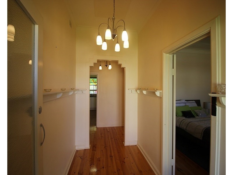 33 Clovelly Avenue, Clarence Gardens SA 5039