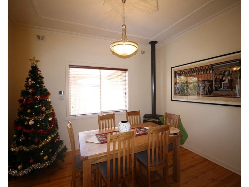 33 Clovelly Avenue, Clarence Gardens SA 5039
