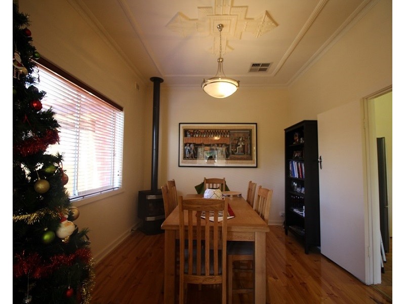 33 Clovelly Avenue, Clarence Gardens SA 5039