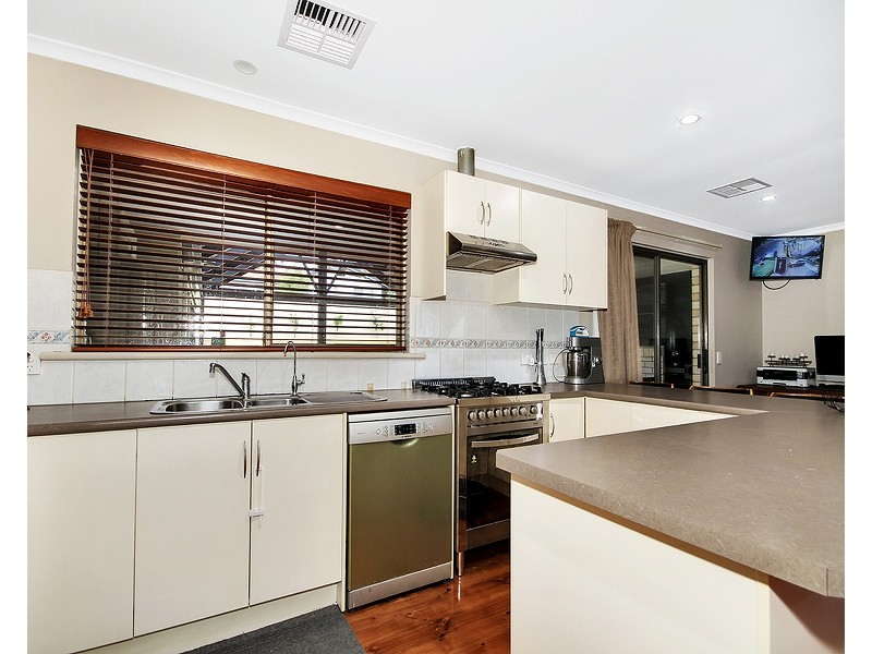 12 Renwick Street, Flagstaff Hill SA 5159