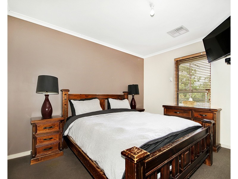 12 Renwick Street, Flagstaff Hill SA 5159