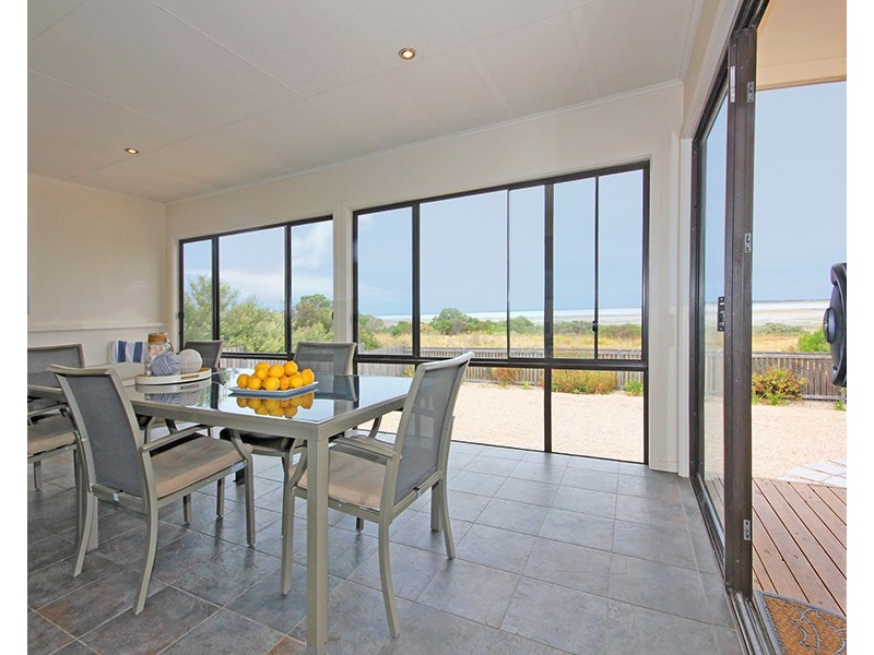 118 Beach Road, Coobowie SA 5583