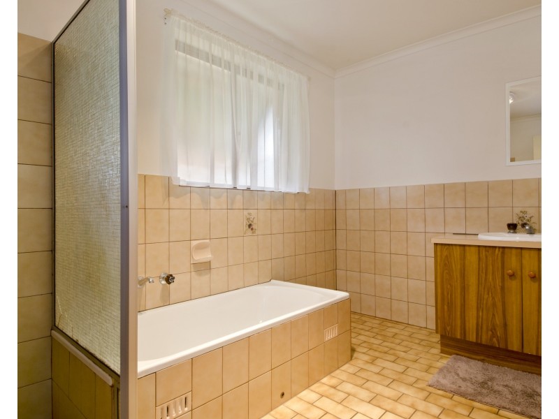 4/6  Cummings Crescent, Mitchell Park SA 5043