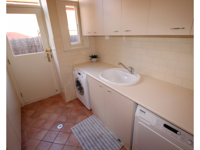 54 Young Street, Parkside SA 5063