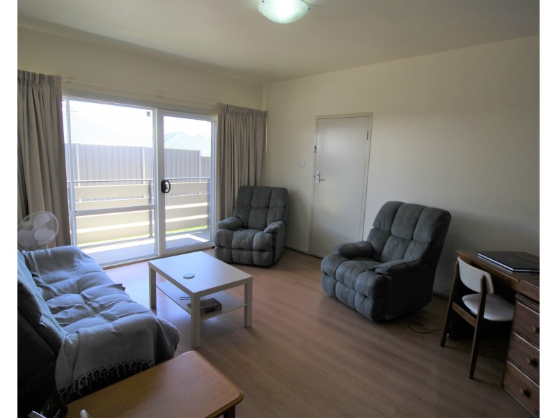 2/24  Kelvin Road, Bedford Park SA 5042