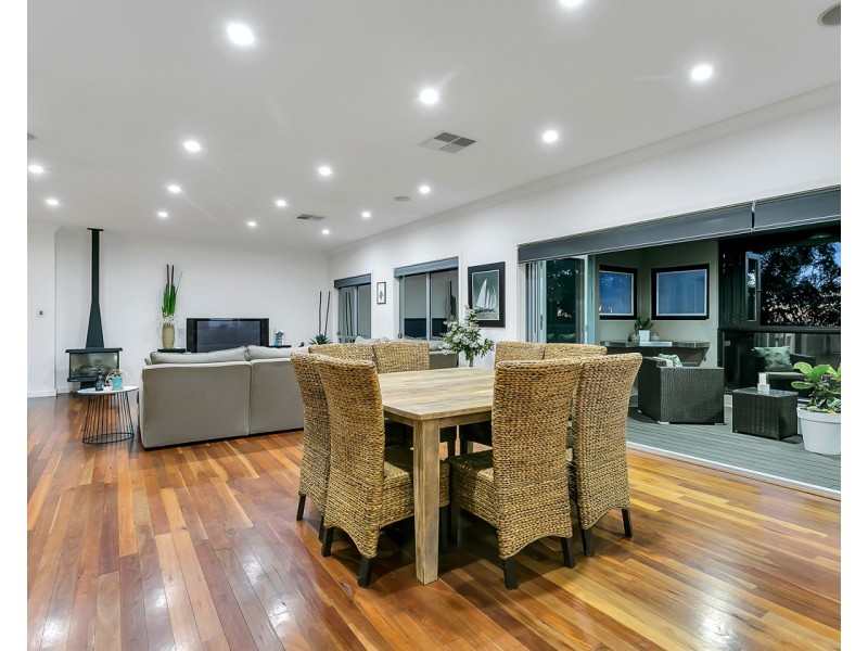 5 Dairy Court, Craigburn Farm SA 5051