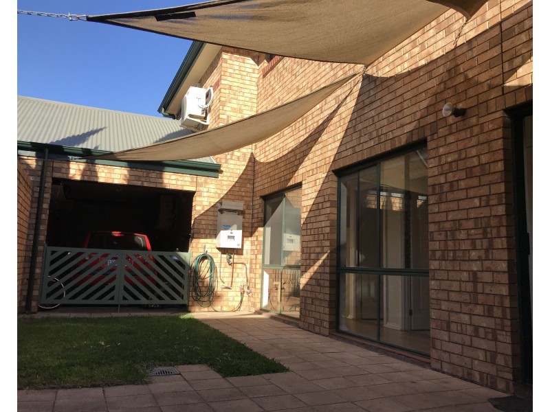 4/4 Falcon Avenue, Mile End SA 5031