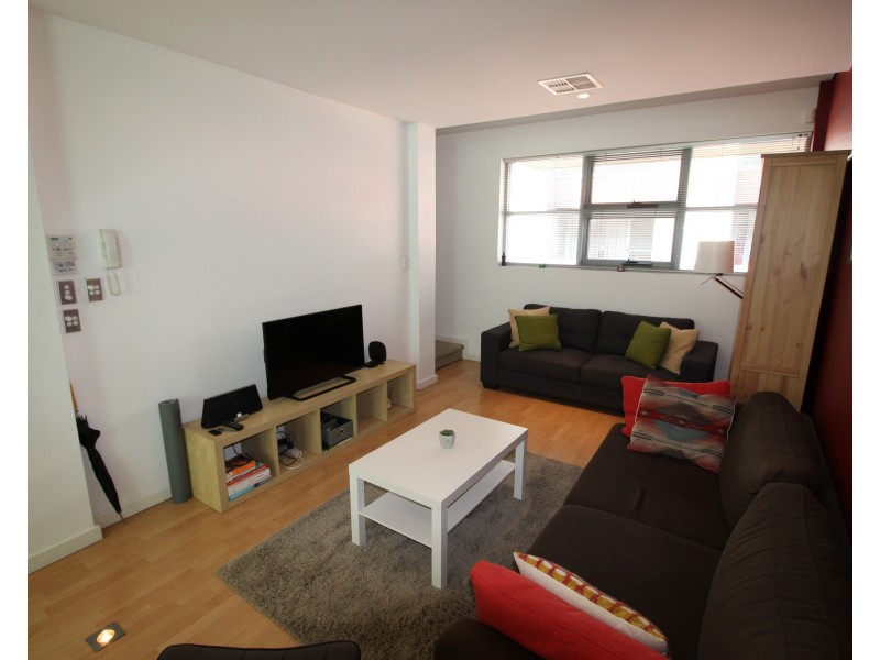 4 Pistrina Court, Adelaide SA 5000