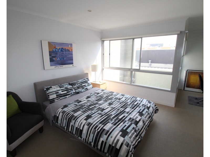 4 Pistrina Court, Adelaide SA 5000