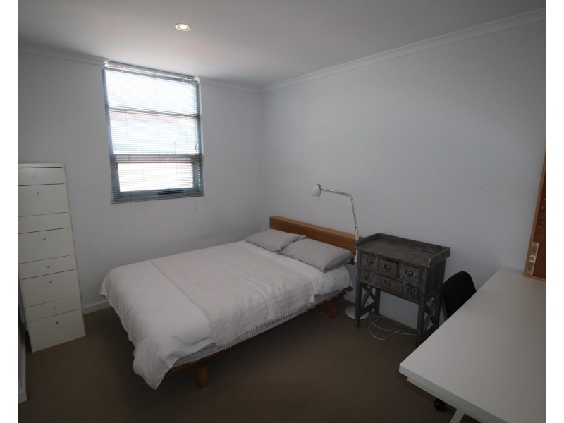 4 Pistrina Court, Adelaide SA 5000