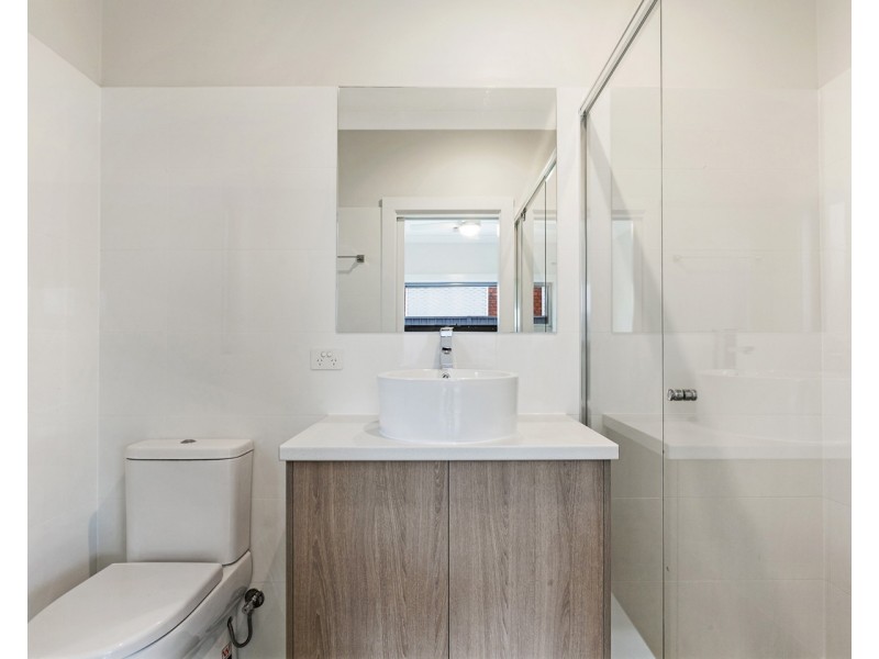 7 Liza Road, Happy Valley SA 5159