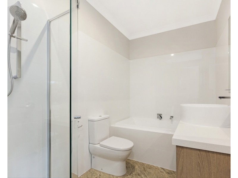 7 Liza Road, Happy Valley SA 5159