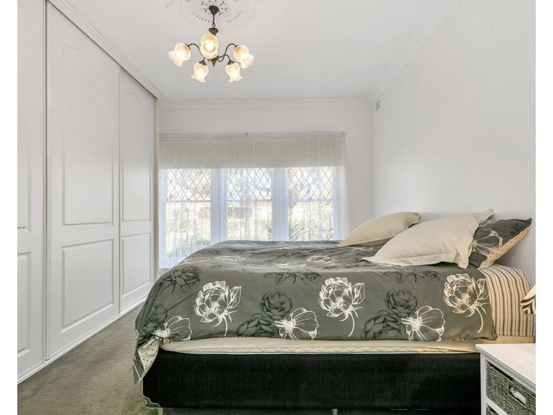 24 Dudley Avenue, Daw Park SA 5041