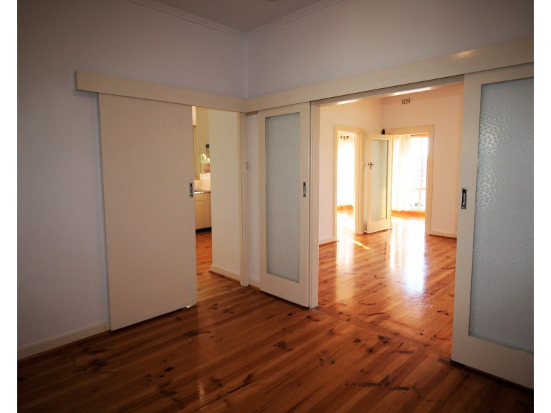 5 Gort Avenue, Clapham SA 5062