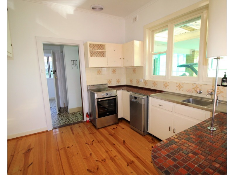 5 Gort Avenue, Clapham SA 5062