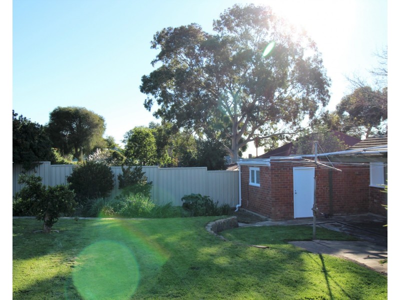 5 Gort Avenue, Clapham SA 5062