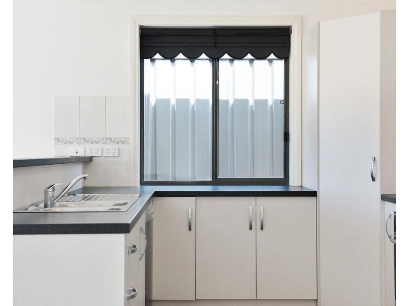 17a Cowra Avenue, Gilles Plains SA 5086