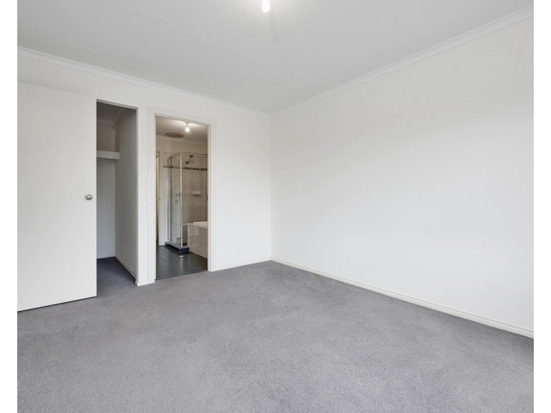 17a Cowra Avenue, Gilles Plains SA 5086