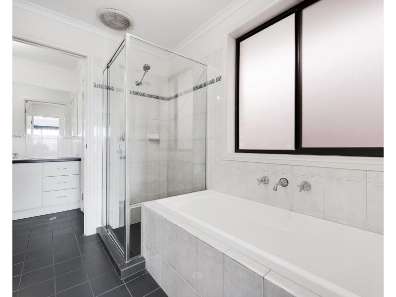 17a Cowra Avenue, Gilles Plains SA 5086