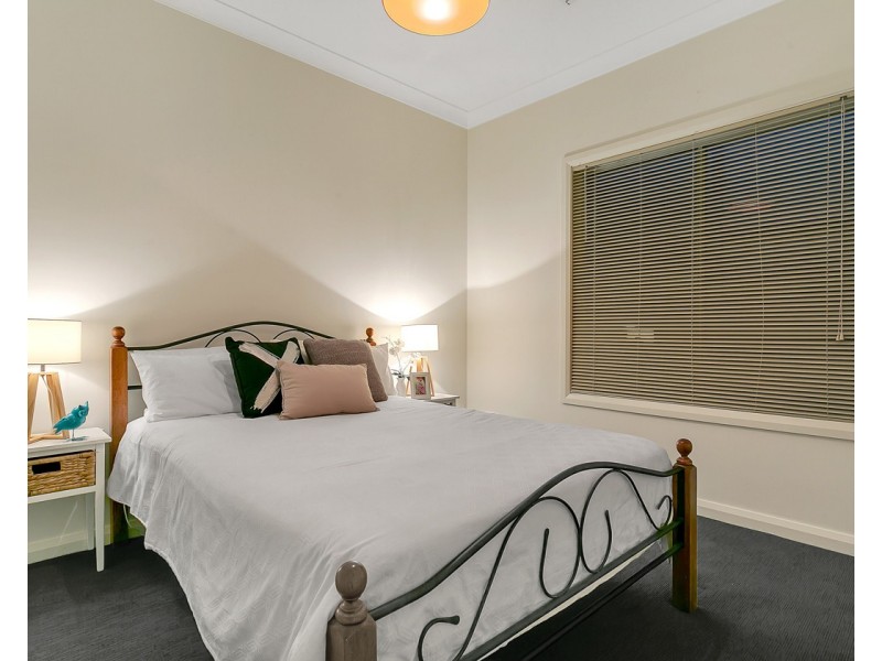 2/55 Oakridge Road, Aberfoyle Park SA 5159