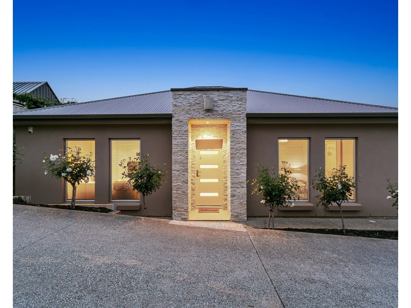 2/55 Oakridge Road, Aberfoyle Park SA 5159