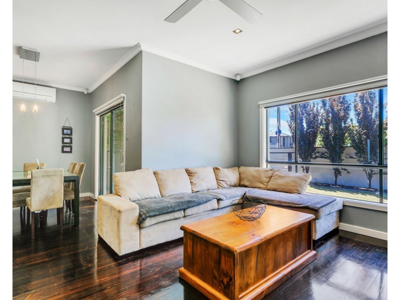 6 Tarranna Avenue, Park Holme SA 5043