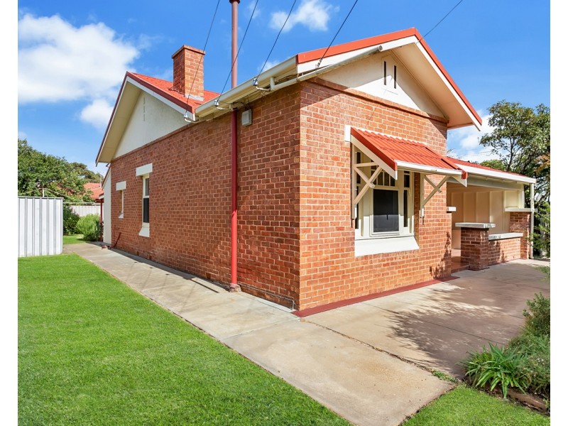 21 Wilton Avenue, Somerton Park SA 5044