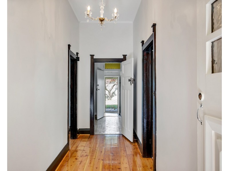 21 Wilton Avenue, Somerton Park SA 5044