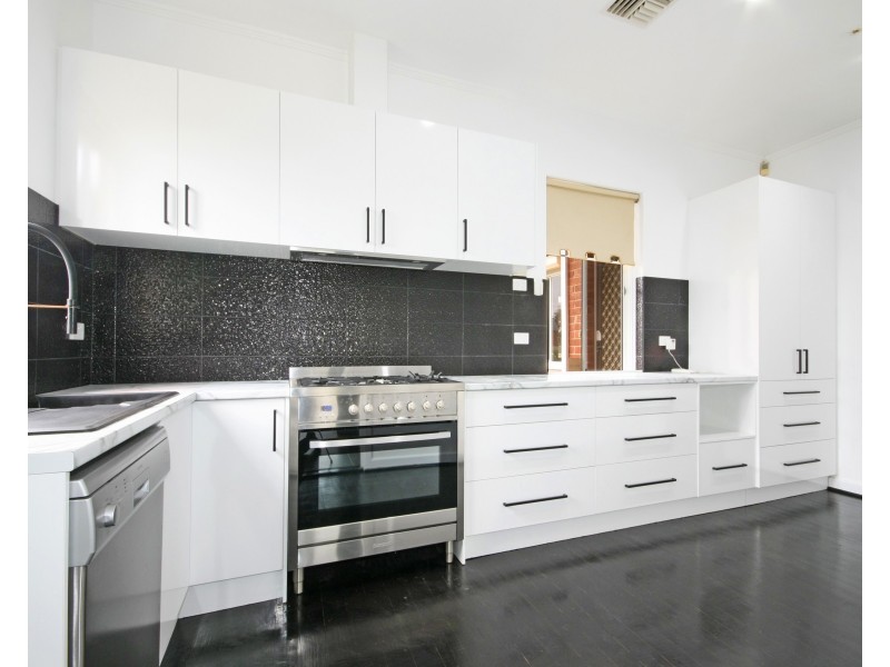 32 Fraser Street, Woodville South SA 5011