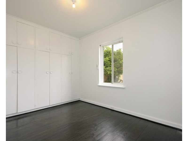 32 Fraser Street, Woodville South SA 5011