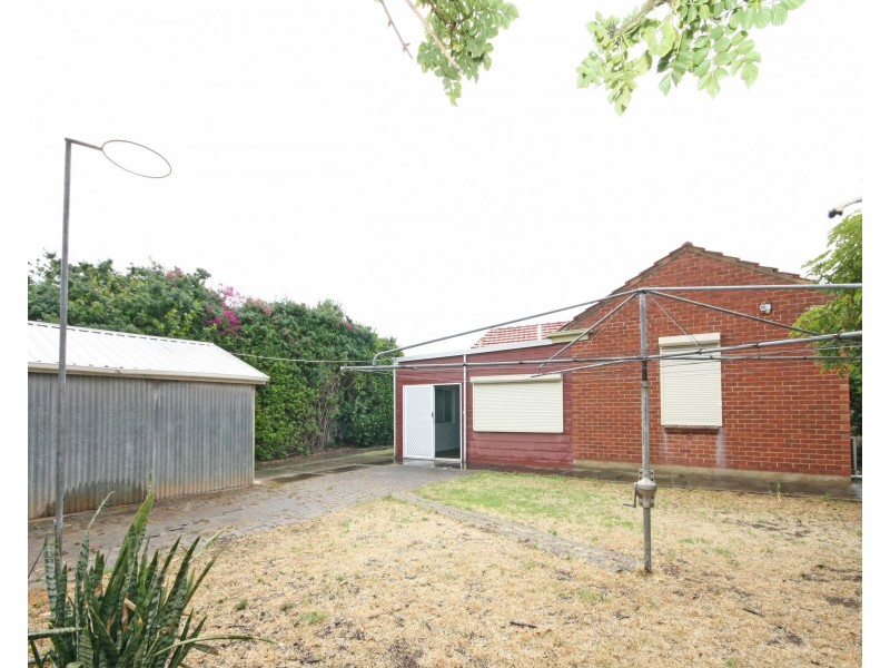 32 Fraser Street, Woodville South SA 5011