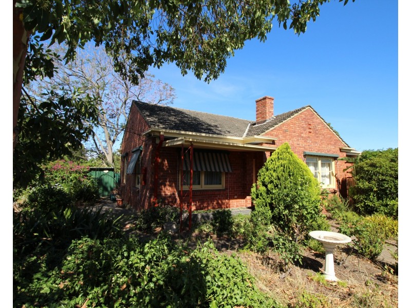 30 Ullinga Avenue, Glenelg North SA 5045