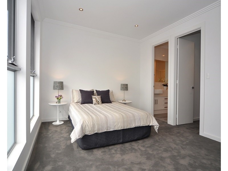 1b Percival St, Glenelg SA 5045