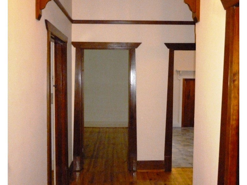 2 Laught Avenue, Black Forest SA 5035