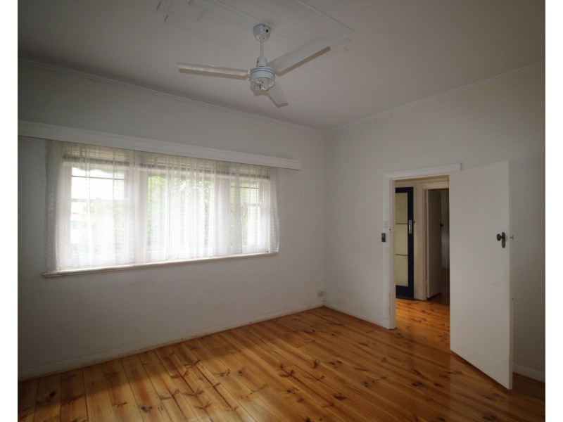 43 Stradbroke Avenue, Plympton Park SA 5038