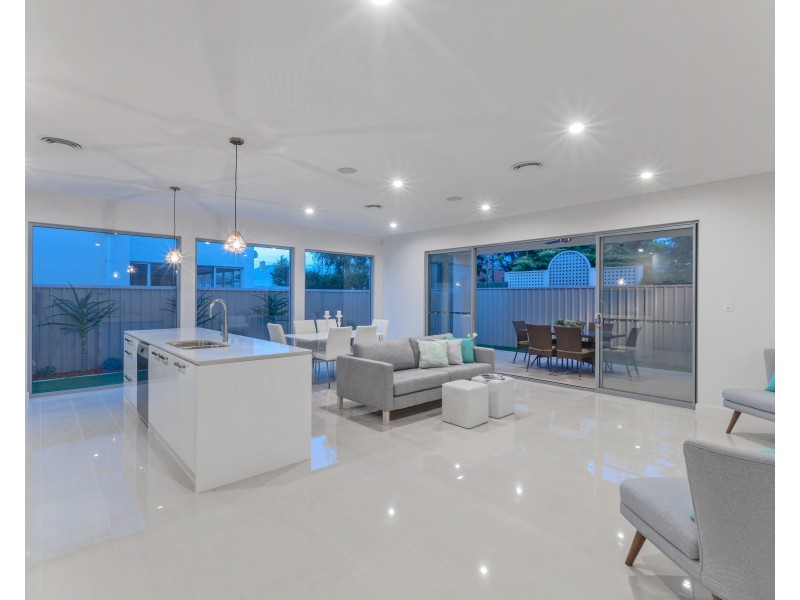 268a Military Road, Grange SA 5022