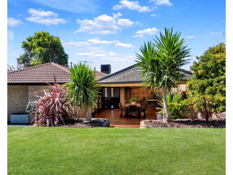 7 Bovard Court, Trott Park SA 5158