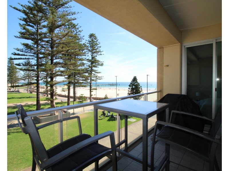 214/19  Holdfast Promenade, Glenelg SA 5045