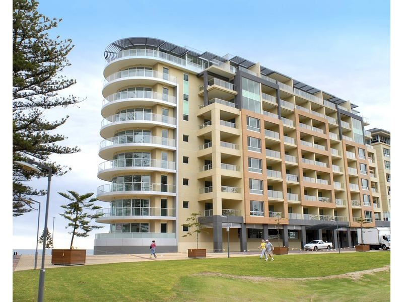 214/19  Holdfast Promenade, Glenelg SA 5045