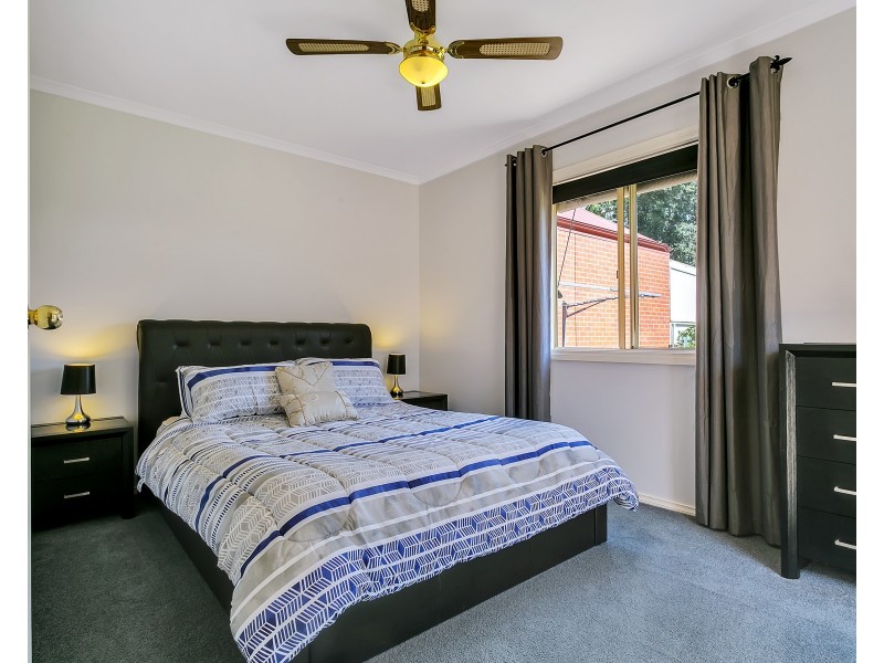 15 Yulinda Terrace, Lower Mitcham SA 5062