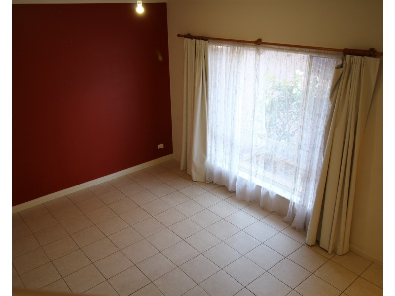 5/1b Thirza Avenue, Mitchell Park SA 5043
