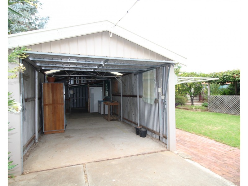 18 Day Avenue, Daw Park SA 5041