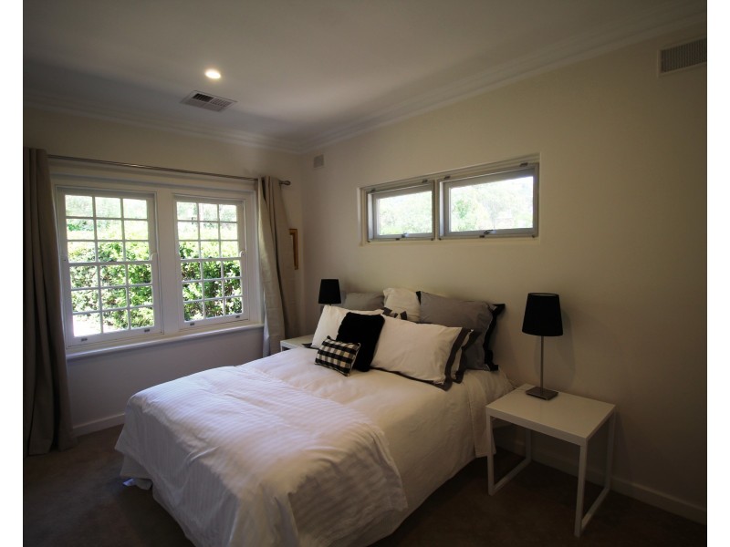 11 Sunnyside Road, St Georges SA 5064