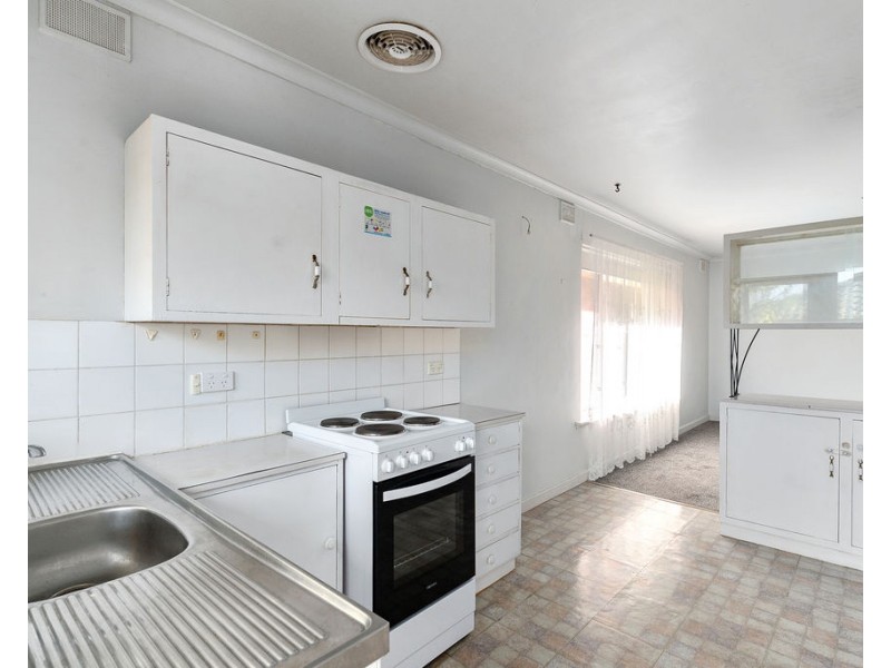 1/8 Cash Grove, Pasadena SA 5042